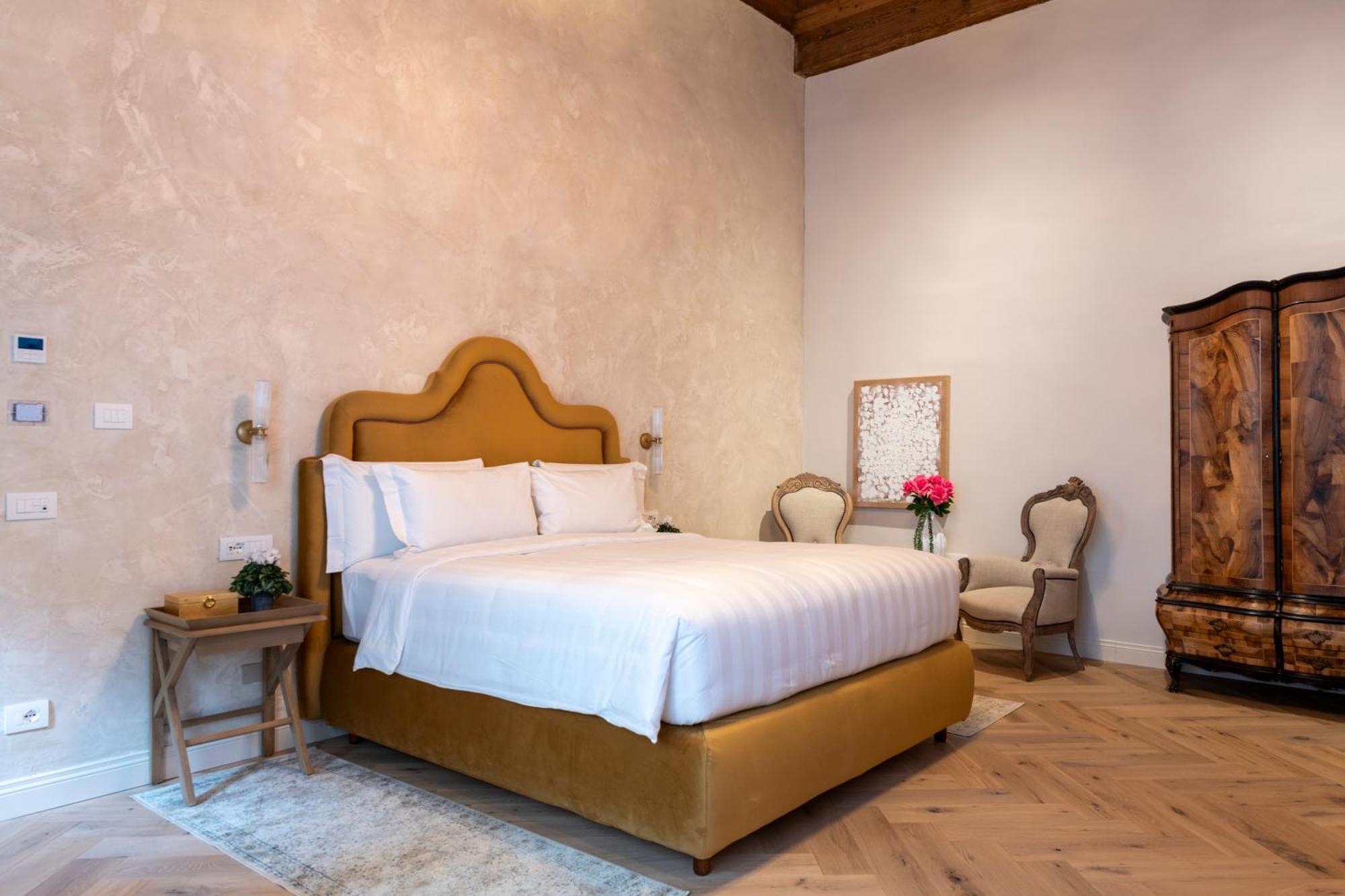 Palazzo Doni By Art * Florencia